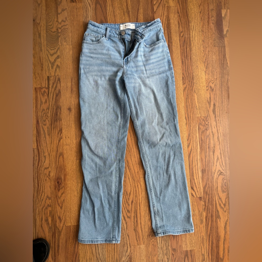Hollister Classic Blue Denim Jeans